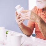 How to Manage Multiple Medications as a Senior?