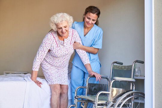 How Physical Therapy Supports Mobility and Seniors’ Health in Later Life